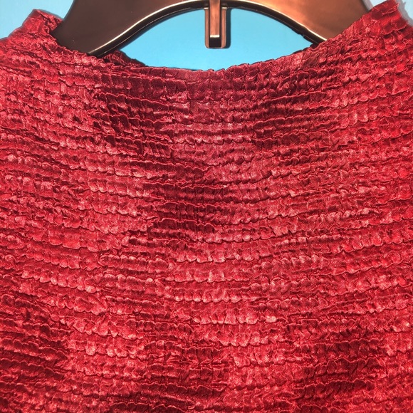 Petite Sophisticate Zig Zag Patterned Stretchy Top - Picture 6 of 9